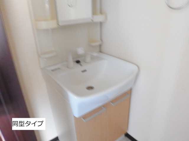 ｐｏｇｇｉｏ　ａｌ　ｓｏｌｅ　ｑｕａｔｔｒｏの洗面所