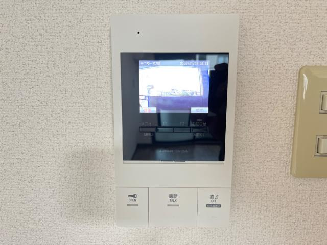 ビエンフェオークラの内装|カメラ付インターホン