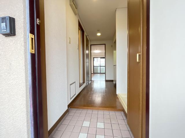 ビエンフェオークラの玄関|玄関