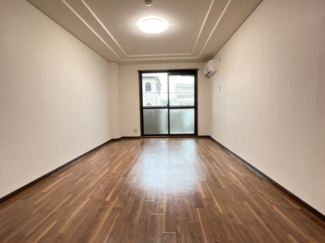 ビエンフェオークラの内装|洋室