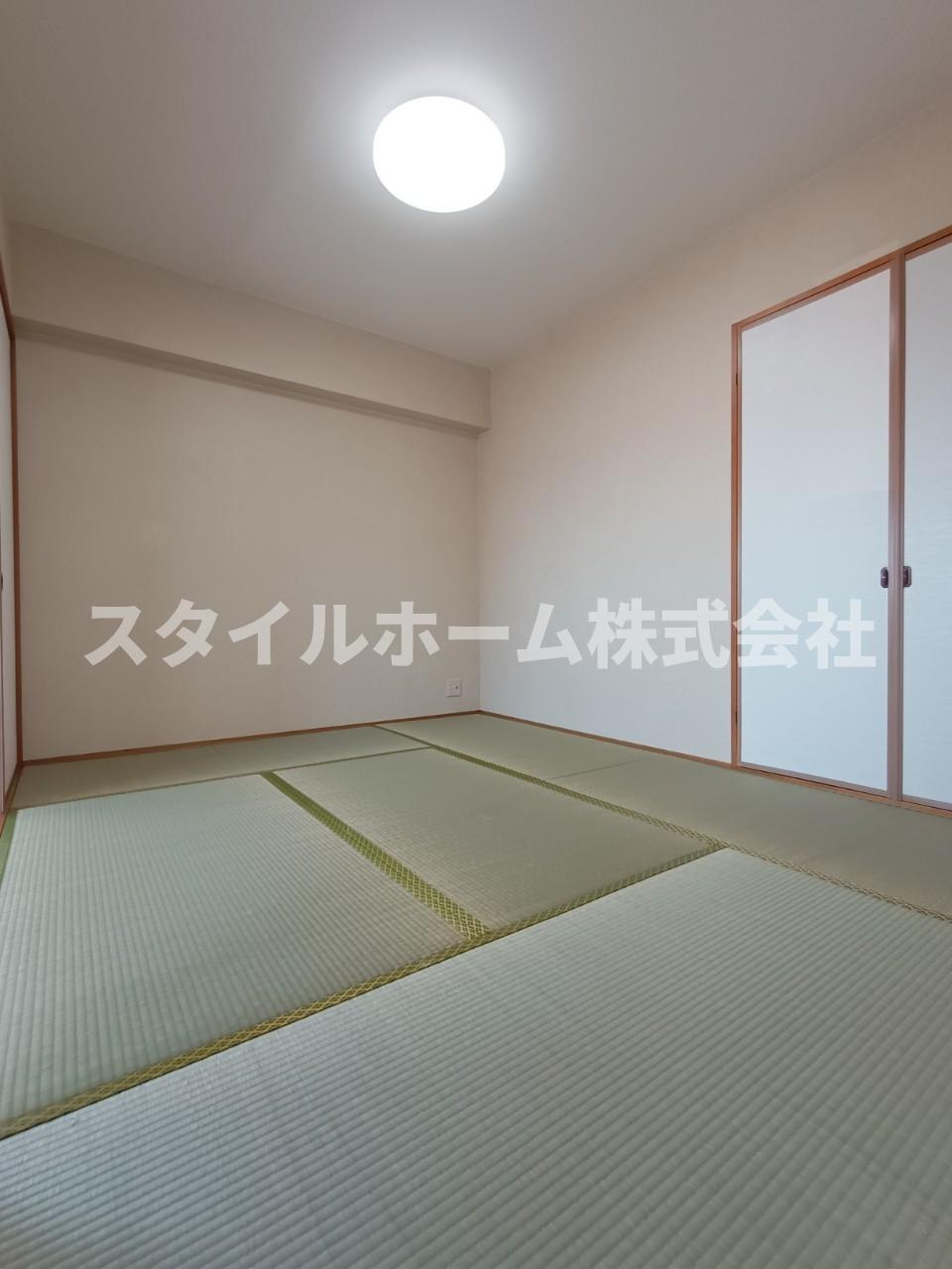 ベルドミール豊川の和室|同建物内別部屋の写真です。