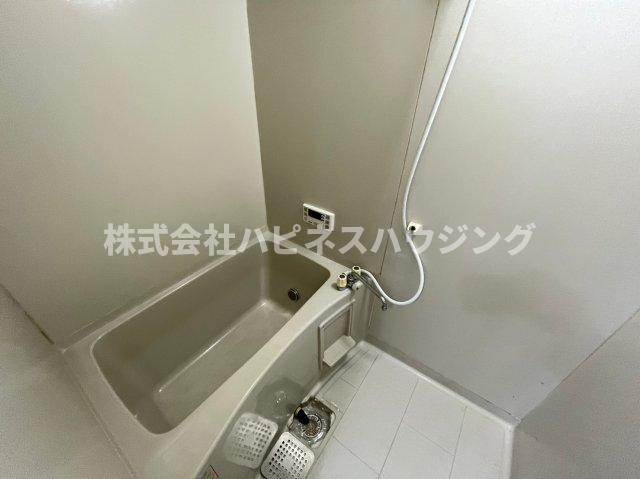 ガーデンビレッジ柏3号棟の浴室