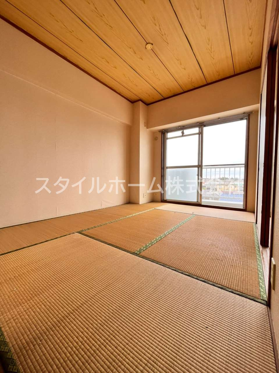 タワーロイヤルの和室|同建物内別部屋の写真です。