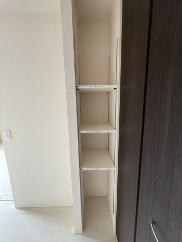 クレスト新地の内装