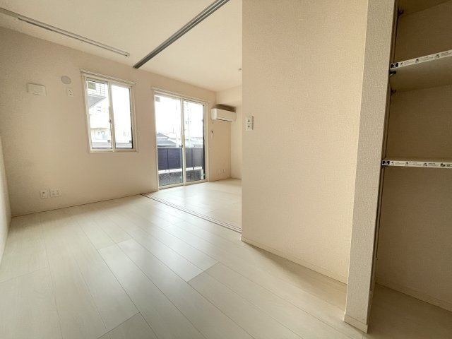 クレスト新地の内装