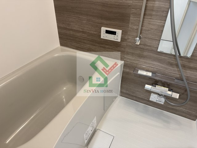 ルブラン秋津青葉の浴室