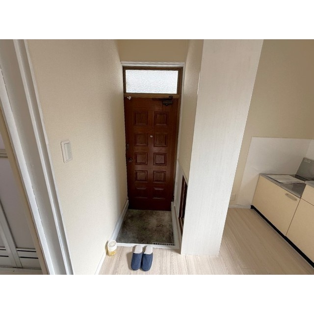 コーポニューオリンズの玄関