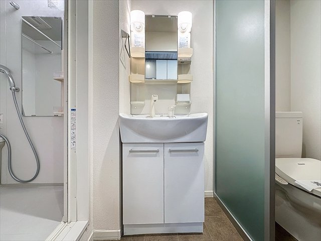 ヴィラクレールの独立洗面台