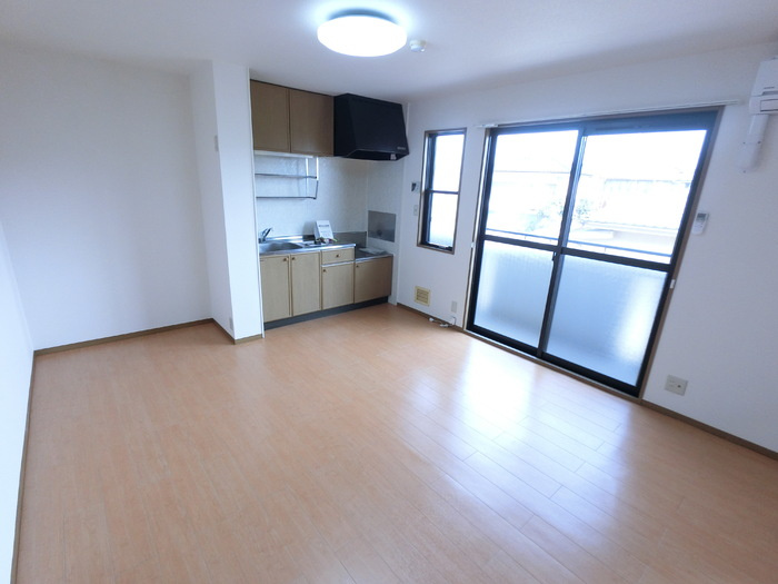 セピアコートの居間・リビング