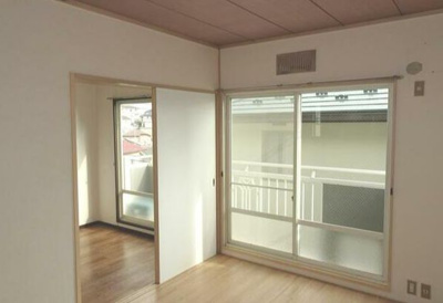 【居間・リビング】 | ハイツユートピア