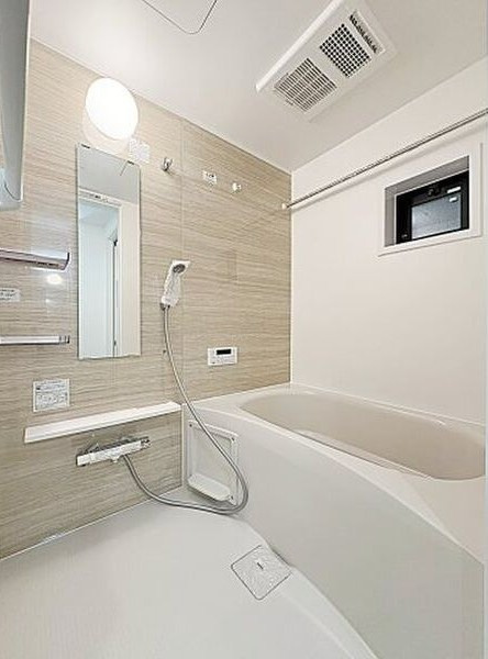 Ｃｅｌｅｎｅｓｔ高岳の浴室