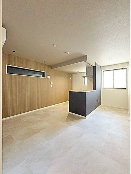 Ｃｅｌｅｎｅｓｔ高岳の居間・リビング