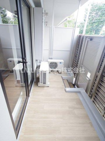 コンフォリア・リヴ八坂富士見のバルコニー