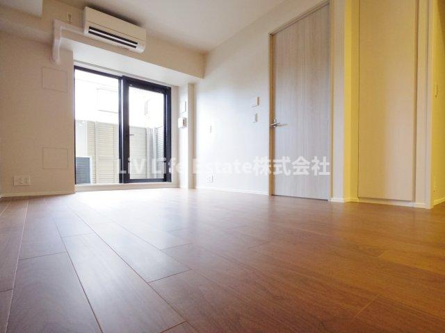 コンフォリア・リヴ八坂富士見の居間・リビング