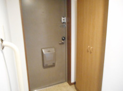 インディペンデンスハイツ　淀川小学校区の玄関|インディペンデンスハイツ　玄関