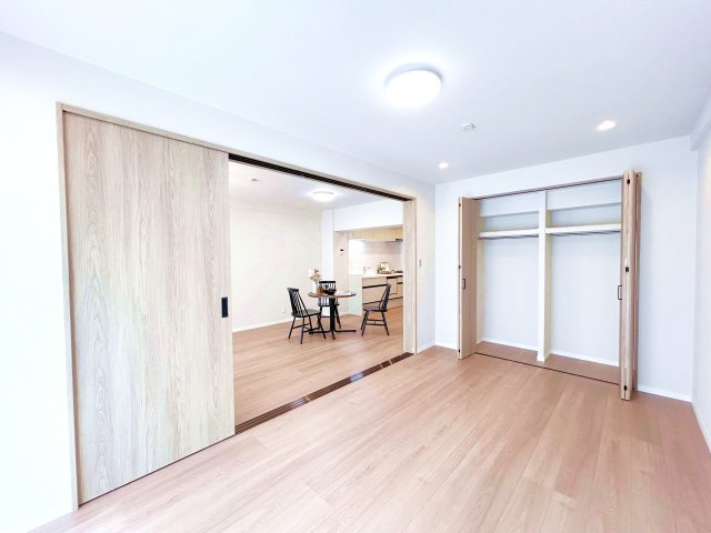 ボナハイツ中川 3号棟の居間・リビング