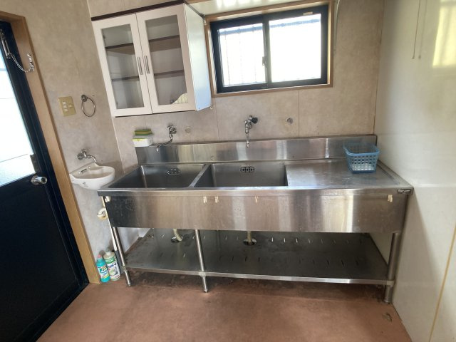 感田店舗事務所のキッチン