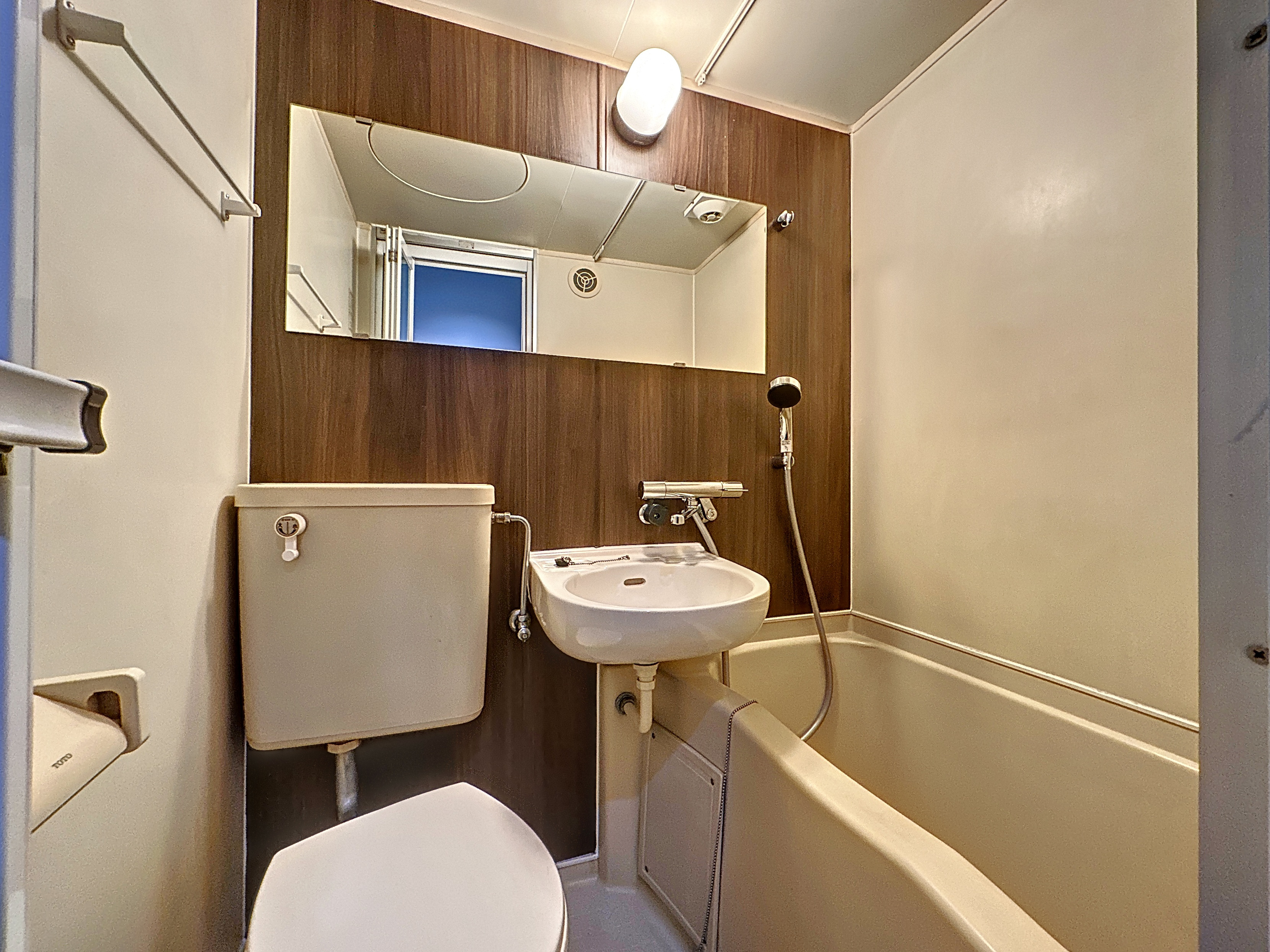 プラスコート代官4丁目