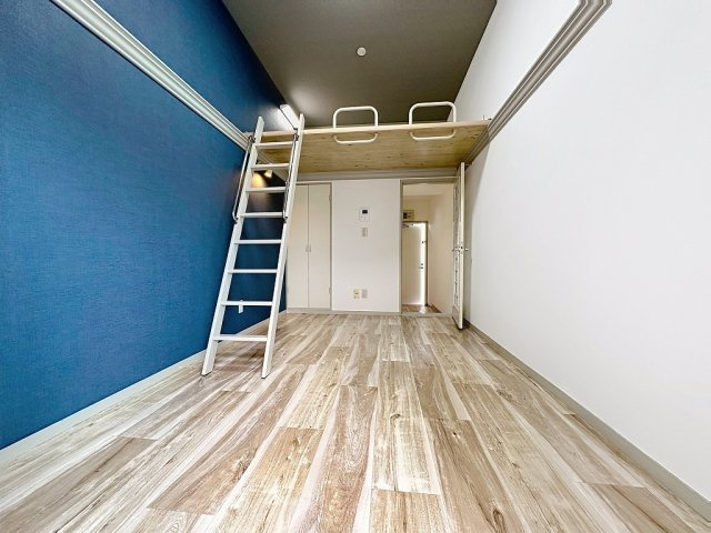 プラスコート代官4丁目