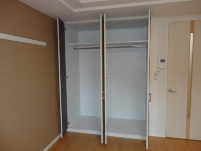 【収納】 | コンフォール神奈川 | クローゼット完備！