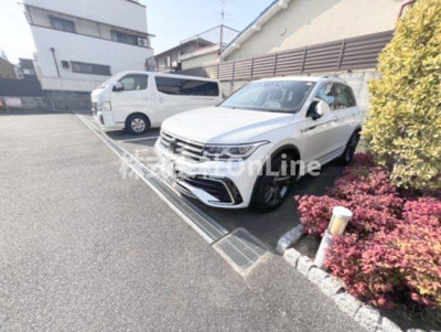 【駐車場】 | ユニヴァリィソーエ 