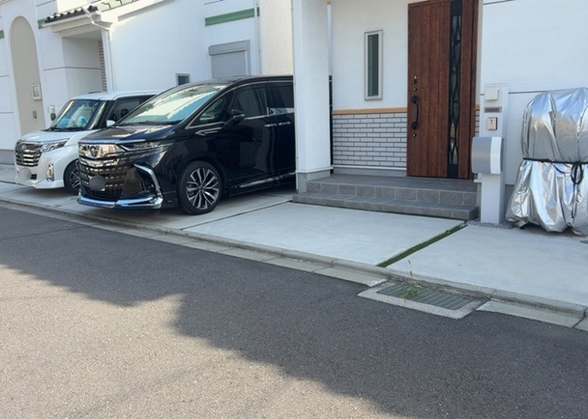 【駐車場】 | 駐車場と明記されていても、最小スペースでつくられた駐車場だと大型車は駐車できなかったり、出入りしにくくなったりする可能性があります。お車のサイズと購入したい物件の駐車場のサイズを現地で確認しましょう。