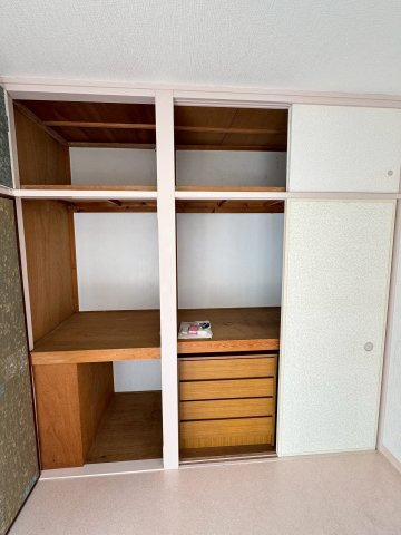 蓮田ビルの収納