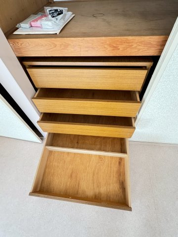 蓮田ビルの収納