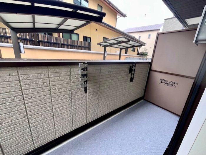 マリポーサ高畑Aのバルコニー|陽当たり良好なバルコニーです