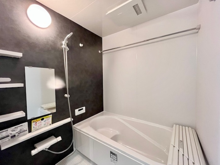 マリポーサ高畑Aの浴室|お風呂で日々の疲れを落としましょう