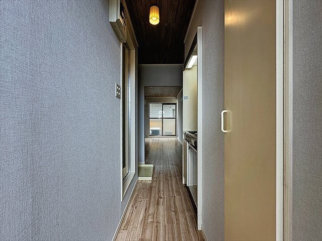 紫竹ハイツの玄関