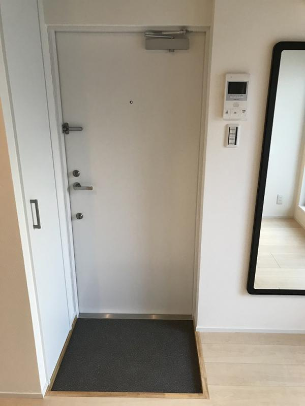 ブラン文京本駒込の玄関