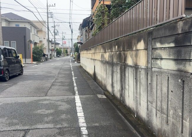 【展望】 | 土地の地勢が高台の場合、景色を綺麗にみることができ、景色にこだわってお家探ししている方におすすめです！また平坦地よりも風通しがいいというメリットがあります。デメリットもあるので是非現地でご確認下さい。
