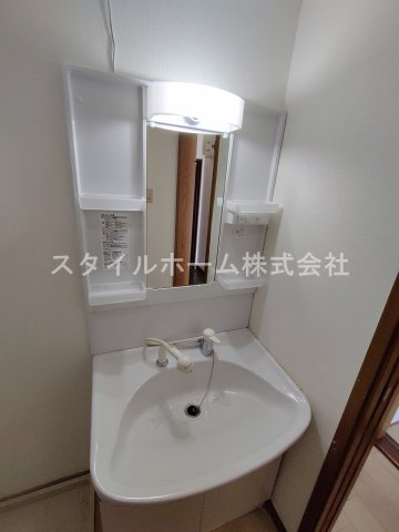 グラディオ諏訪の洗面所