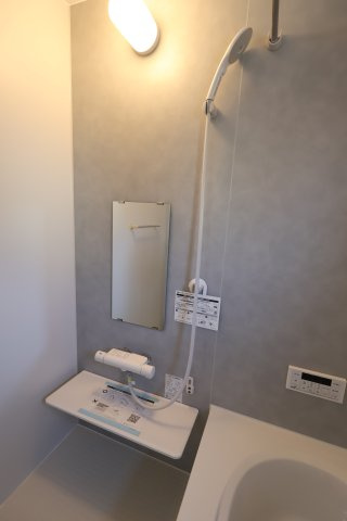 《仲介手数料無料》南区大字大谷口952-62(全1戸)新築一戸建てリーブルガーデンの浴室