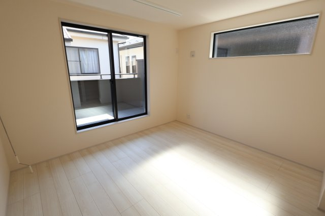 《仲介手数料無料》南区大字大谷口952-62(全1戸)新築一戸建てリーブルガーデンの洋室|2F 7.75帖