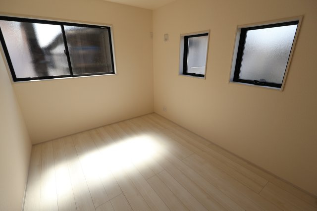 《仲介手数料無料》南区大字大谷口952-62(全1戸)新築一戸建てリーブルガーデン|2F 6帖