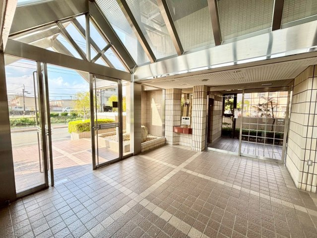 柳川市三橋町藤吉の中古マンションのエントランス