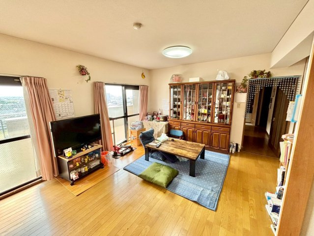 【居間・リビング】