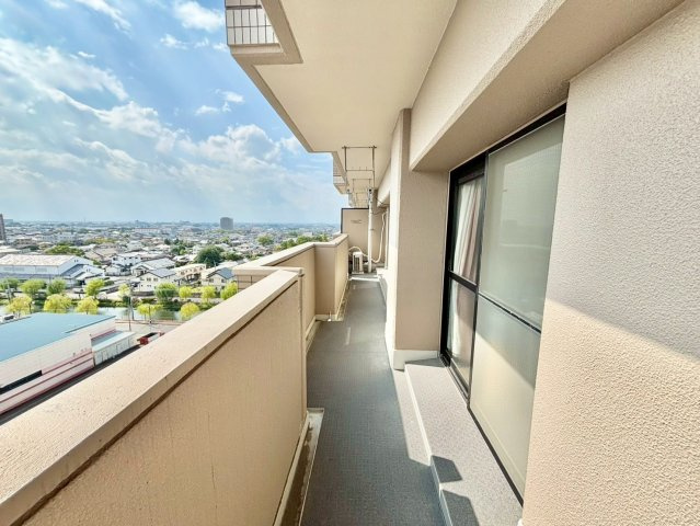 【バルコニー】