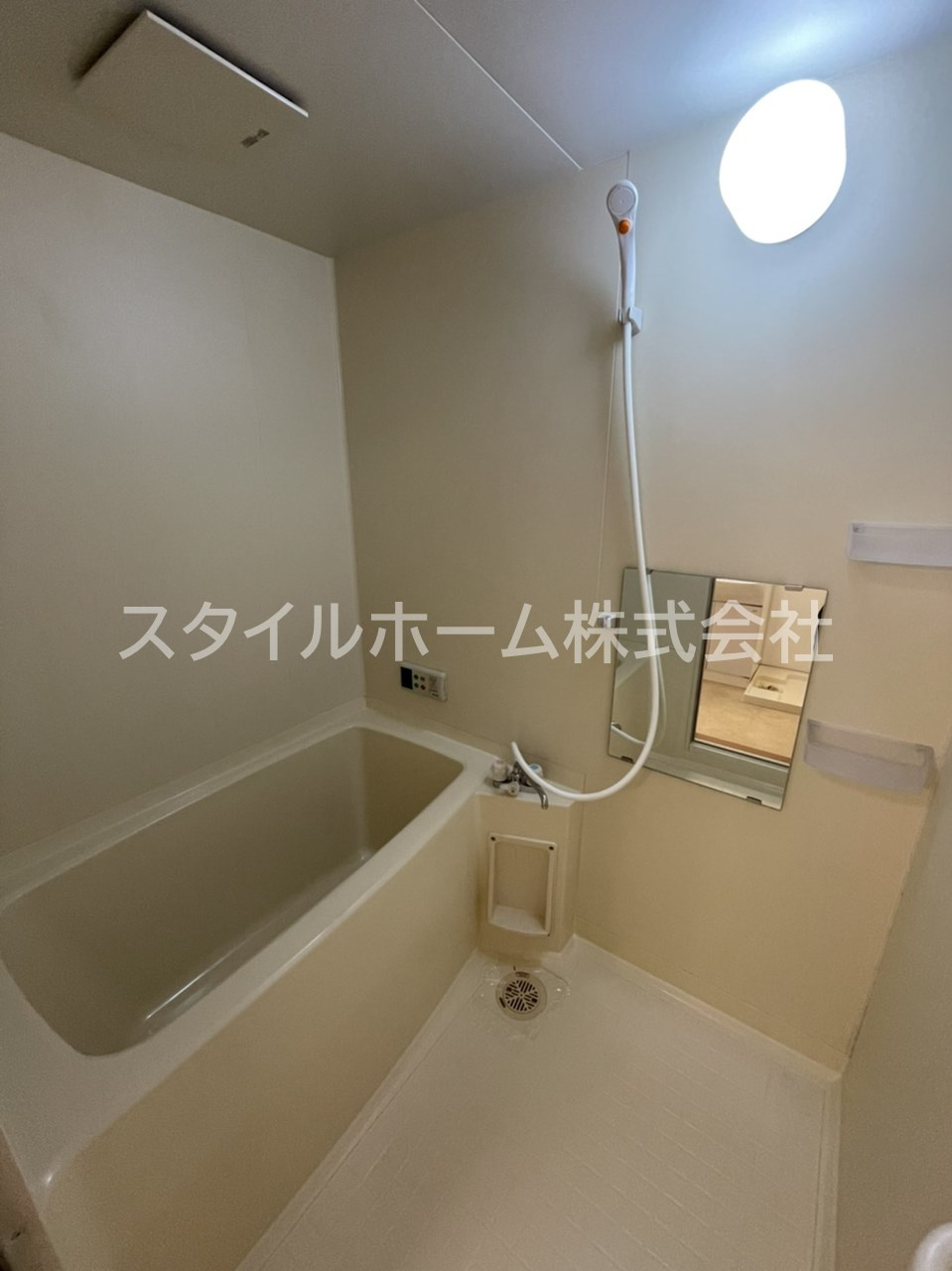 La　mia　Casaの浴室|別部屋写真です。