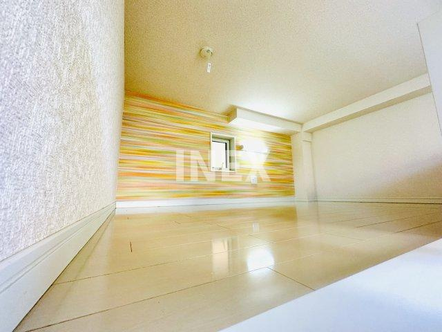 横浜市神奈川区松見町２丁目のアパートの収納