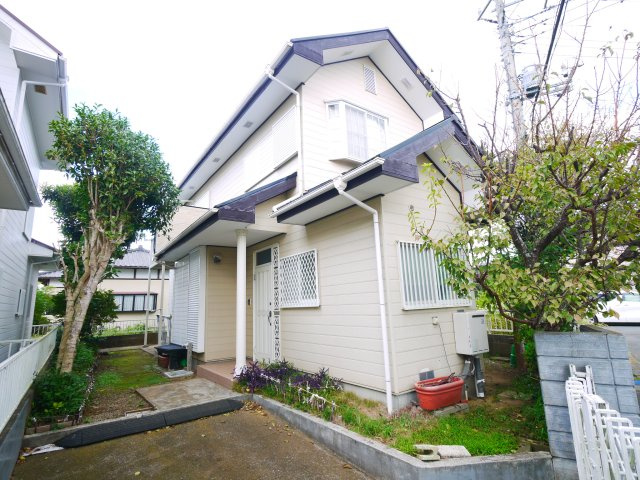 大網白里市柳橋　中古戸建の外観|外装リフォーム済み令和7年5月 4LDK リビング約15帖 駐車1台可 閑静な分譲地内