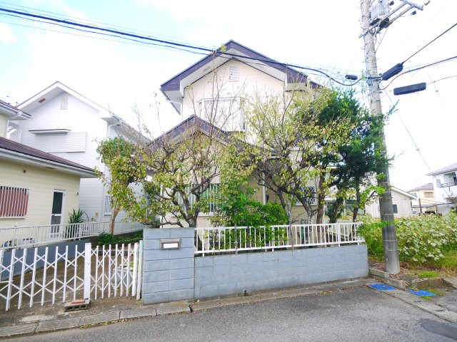 大網白里市柳橋　中古戸建の外観|外装リフォーム済み令和7年5月 4LDK リビング約15帖 駐車1台可 閑静な分譲地内