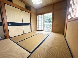 大網白里市柳橋　中古戸建の和室|外装リフォーム済み令和7年5月 4LDK リビング約15帖 駐車1台可 閑静な分譲地内