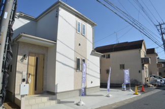 【外観】 | さいたま市西区佐知川　新築（全２棟） | 閑静な住宅地！温かな陽光とさわやかな風の心地よさが魅力です(^^)/