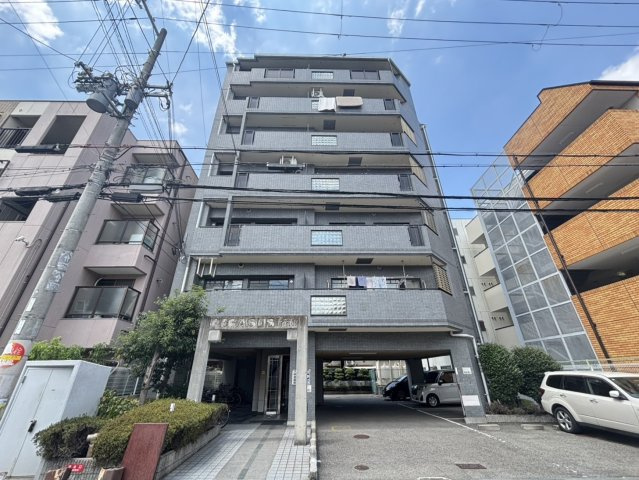 ペガサス1番館住吉の外観