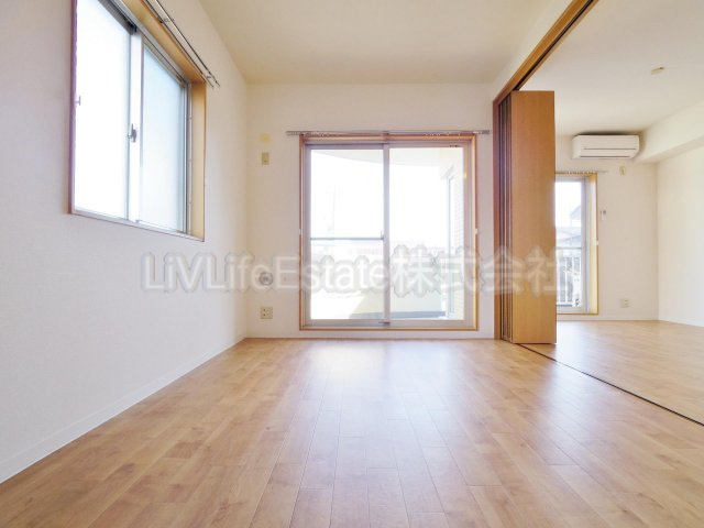 ＭＩＹＡＫＯマンション 302の洋室