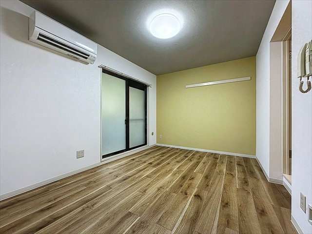 フレンディー桜ヶ丘の居間・リビング