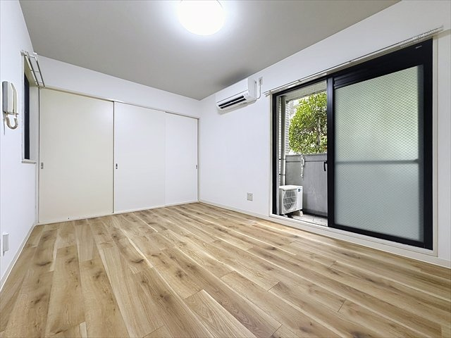 フレンディー桜ヶ丘の居間・リビング